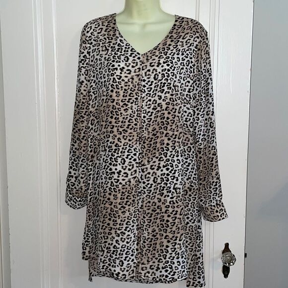 Chico’s leopard print split front double layer thin polyester tunic or dress - Picture 1 of 11